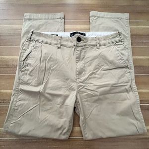 Hollister Chinos